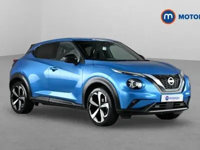Używany Nissan Juke Tekna 114 KM (83 kW) 2022 Niebieski SUV