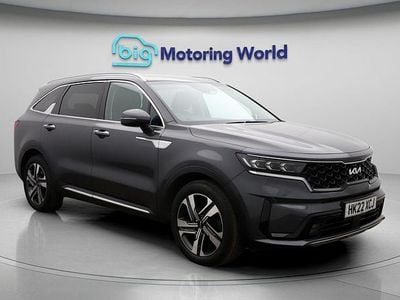 Grey Used 2022 Kia Sorento SUV | £24,800 (Good price)