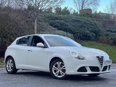 White Used 2014 Alfa Romeo Giulietta Progression Hatchback | £4,895 (Fair price)