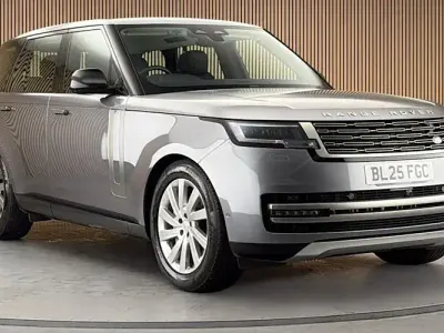 Used Land Rover Range Rover SE 300 HP (220 kW) 2025 Grey SUV