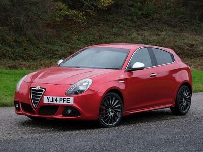 Red Used 2024 Alfa Romeo Giulietta Hatchback | £9,450