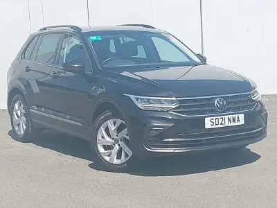 Used VW Tiguan Life 150 HP (110 kW) 2021 Black SUV