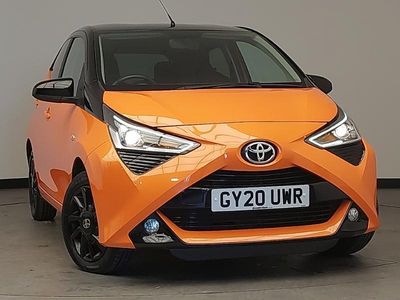 Used Toyota Aygo X-cite 72 HP (52 kW) 2020 Orange Hatchback