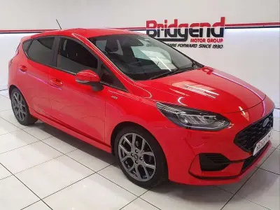 Używany Ford Fiesta ST-Line 2023 Czerwony Hatchback