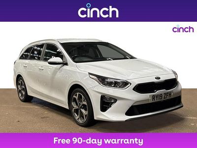 White Used 2019 Kia Ceed Hatchback | £10,299 (Fair price)
