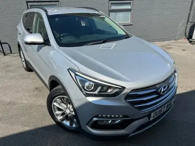 Used Hyundai Santa Fe Premium 200 HP (147 kW) 2017 Silver SUV