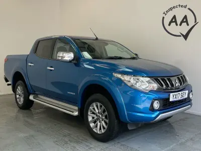 Used Mitsubishi L200 Warrior 178 HP (130 kW) 2017 Blue Pickup