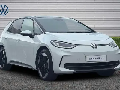 Used VW ID.3 Pro 150 kW (204 HP) 2024 White Hatchback