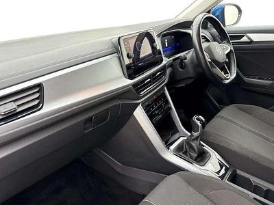 Used VW T-Roc Life 115 HP (84 kW) 2023 Blue SUV