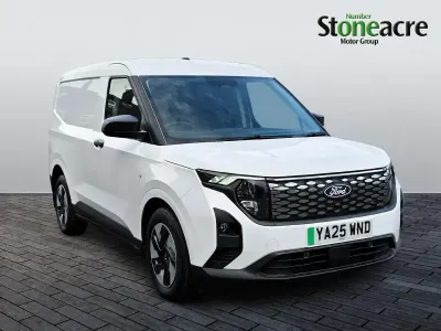 New Ford Transit Courier Trend 100 kW (136 HP) 2025 White Van