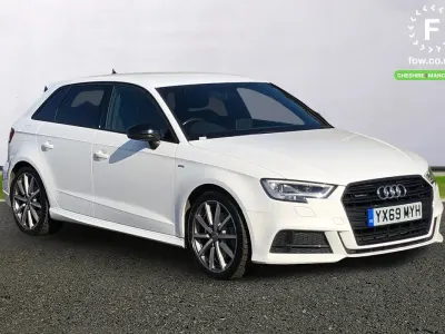 Begagnad Audi A3 Black Edition 2020 Vit Sedan