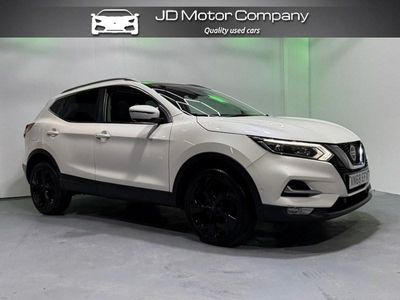 Used Nissan Qashqai Tekna 2018 White SUV