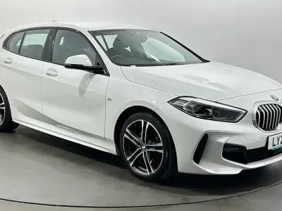Used BMW 118 M Sport 136 HP (100 kW) 2021 White Hatchback