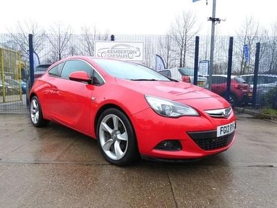 Used Vauxhall Astra GTC SRi 130 HP (95 kW) 2012 Red Coupe