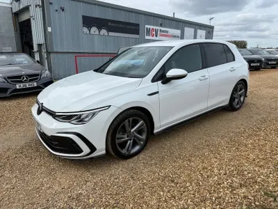 Used VW Golf VIII R-line 150 HP (110 kW) 2022 White Hatchback