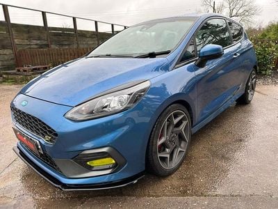 Used Ford Fiesta Performance Edition 200 HP (147 kW) 2018 Blue Hatchback