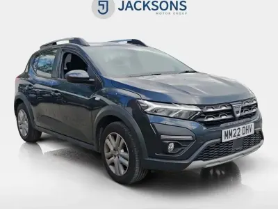 Begagnad Dacia Sandero Comfort 91 HK (66 kW) 2022 Grå Halvkombi