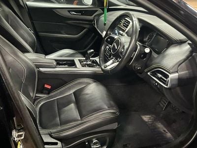 Used Jaguar XE R-Dynamic 180 HP (132 kW) 2019 Black Sedan