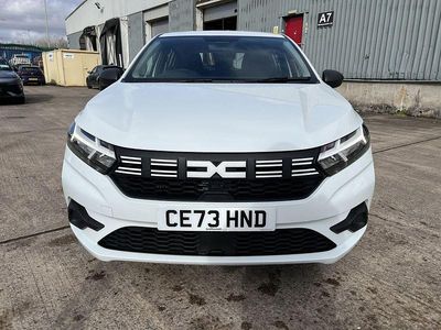 Used Dacia Sandero Essentiel 89 HP (65 kW) 2023 White