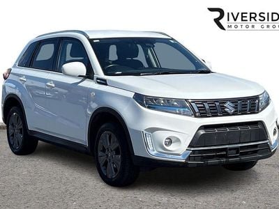 Second-hand Suzuki Vitara SZ-T 140 CP (102 kW) 2022 Alb SUV