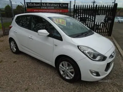 Used Hyundai ix20 Active 125 HP (91 kW) 2015 White Hatchback