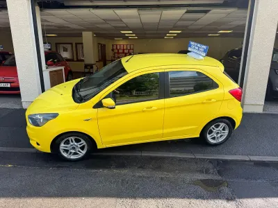 Used Ford Ka Plus Zetec 70 HP (51 kW) 2017 Yellow Hatchback