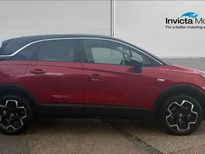 Used Vauxhall Crossland Active 130 HP (95 kW) 2024 Crimson red metallic SUV