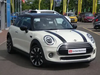 Used Mini Cooper Exclusive 134 HP (98 kW) 2021 White Hatchback