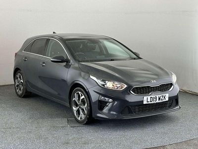 Used Kia Ceed 114 HP (83 kW) 2019 Grey Hatchback