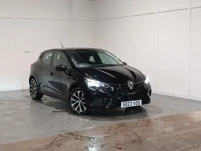 Gebraucht Renault Clio V Evolution 145 PS (106 kW) 2023 Schwarz Kleinwagen
