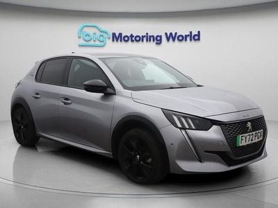 Peugeot e-208