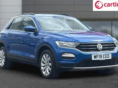 Used VW T-Roc SE 150 HP (110 kW) 2019 Blue SUV