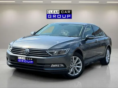 Used VW Passat Business 120 HP (88 kW) 2016 Grey Sedan