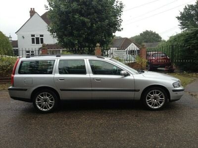 Used Volvo V70 SE 163 HP (119 kW) 2003 Silver Estate