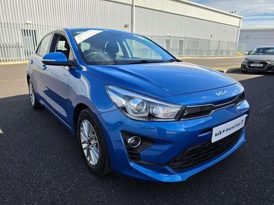 Used Kia Rio 84 HP (61 kW) 2022 Blue Hatchback
