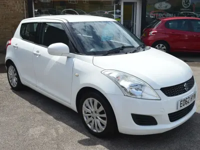 Used Suzuki Swift SZ3 94 HP (69 kW) 2012 White Hatchback