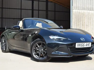 Used Mazda MX5 Inclusive 131 HP (96 kW) 2016 Black Cabriolet