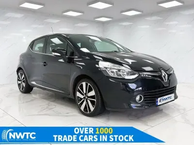 Used Renault Clio Dynamique 90 HP (66 kW) 2016 Black Hatchback