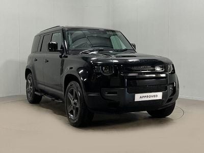 Black Used 2022 Land Rover Defender SE | £49,996 (Good price)