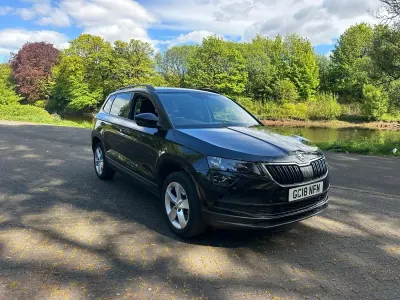 Gebraucht Skoda Karoq SE 116 PS (85 kW) 2018 Schwarz SUV
