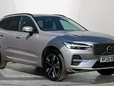 Used Volvo XC60 Core 250 HP (183 kW) 2025 Silver SUV