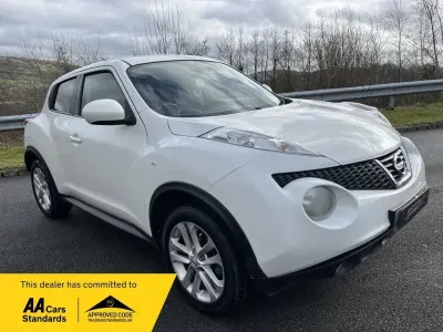 Gebraucht Nissan Juke Acenta Premium 117 PS (86 kW) 2013 Weiß SUV