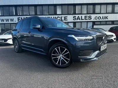 Used Volvo XC90 Momentum 235 HP (172 kW) 2021 Blue SUV