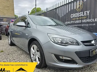 Second-hand Vauxhall Astra SRi 2014 Argintiu Hatchback