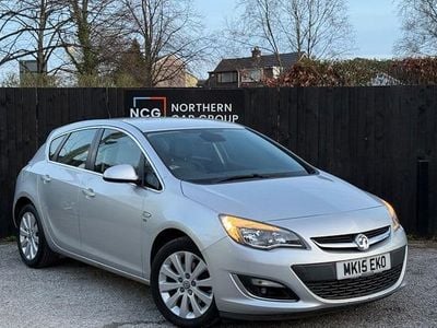 Used Vauxhall Astra Elite 136 HP (100 kW) 2015 Hatchback