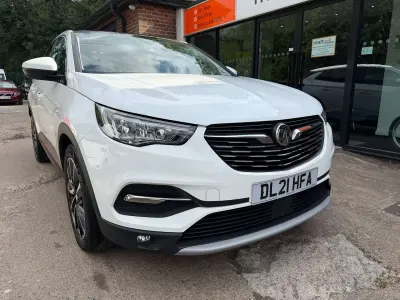 Used Vauxhall Grandland X Elite 130 HP (95 kW) 2021 White SUV