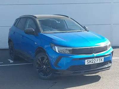 Second-hand Vauxhall Grandland X GS Line 2022 Albastru SUV