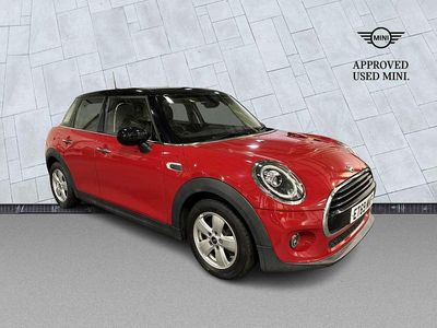 Red Used 2019 Mini Cooper Classic Hatchback | £16,055 (Fair price)