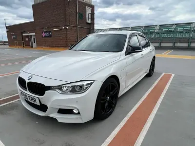 Second-hand BMW 330e M Sport 2018 Alb Berlinǎ