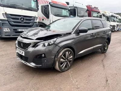 Używany Peugeot 5008 Premium 130 KM (95 kW) 2019 Szary Hatchback